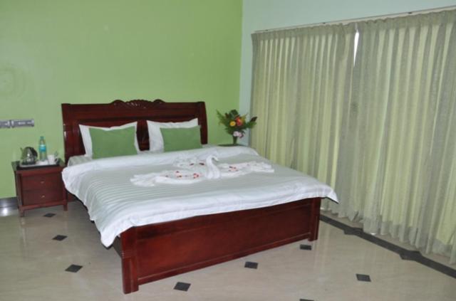 Hotel Golden Nest à Yercaud Extérieur photo