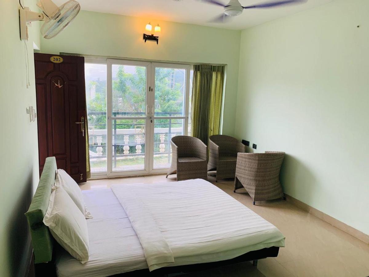 Hotel Golden Nest à Yercaud Extérieur photo